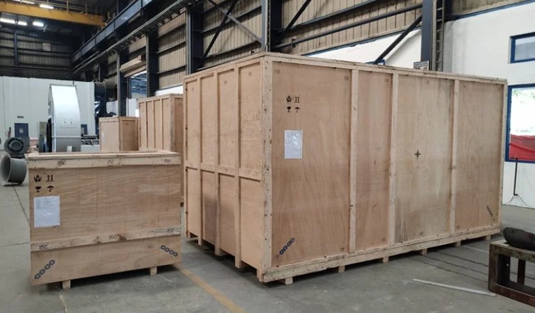 Custom Wooden Packaging